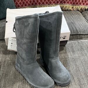 BearPaw Charcoal Suede Winter Boots
